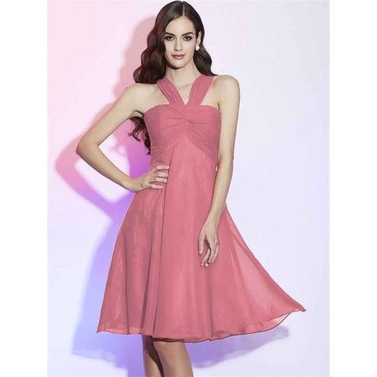Charming Halter Sleeveless Pleats Short Chiffon Bridesmaid Dresses