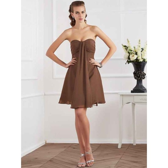 Charming Strapless Sleeveless Pleats Short Chiffon Bridesmaid Dresses