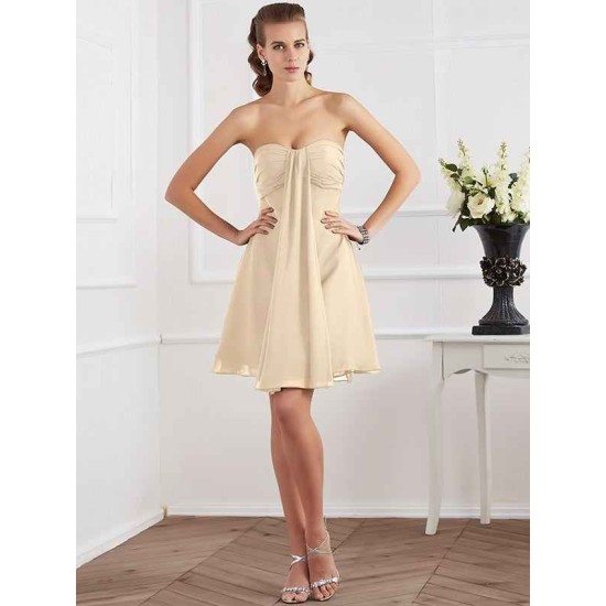 Charming Strapless Sleeveless Pleats Short Chiffon Bridesmaid Dresses