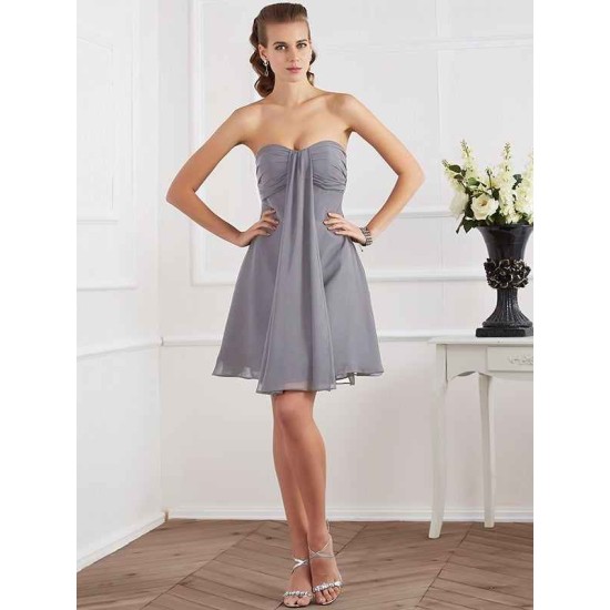 Charming Strapless Sleeveless Pleats Short Chiffon Bridesmaid Dresses
