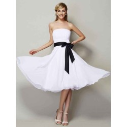 Charming Strapless Sleeveless Sash/Ribbon/Belt Short Chiffon Bridesmaid Dresses
