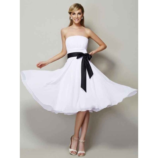 Charming Strapless Sleeveless Sash/Ribbon/Belt Short Chiffon Bridesmaid Dresses