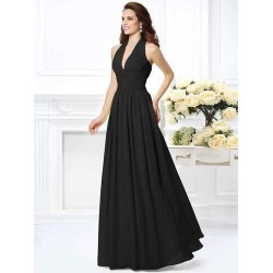 Charming Halter Pleats Sleeveless Long Chiffon Bridesmaid Dresses