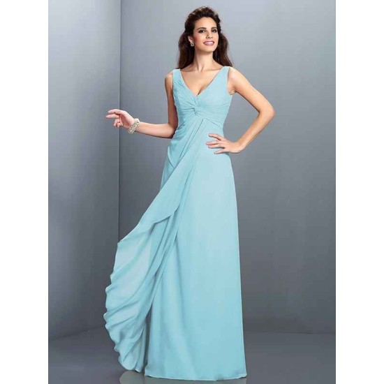 Charming Straps Pleats Sleeveless Long Chiffon Bridesmaid Dresses