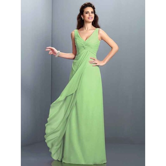 Charming Straps Pleats Sleeveless Long Chiffon Bridesmaid Dresses