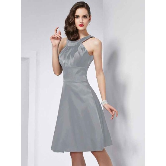 Chic Sleeveless Pleats Short Bridesmaid Dresses