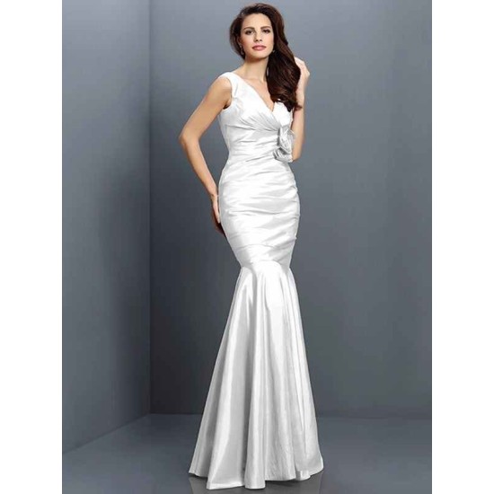 Mermaid Gorgeous V-neck Hand-Made Flower Sleeveless Long Taffeta Bridesmaid Dresses