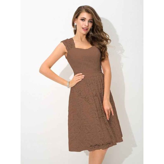 Charming Straps Lace Sleeveless Short Lace Bridesmaid Dresses