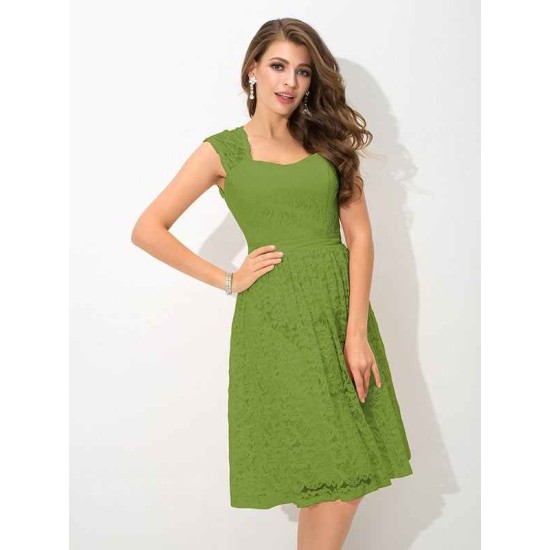 Charming Straps Lace Sleeveless Short Lace Bridesmaid Dresses