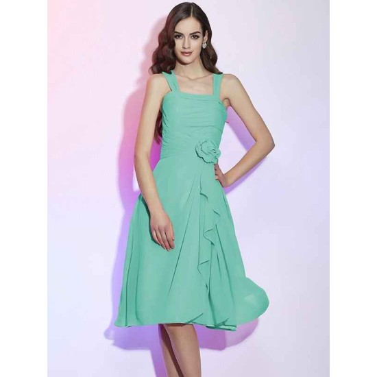 Charming Straps Sleeveless Pleats Applique Short Chiffon Bridesmaid Dresses