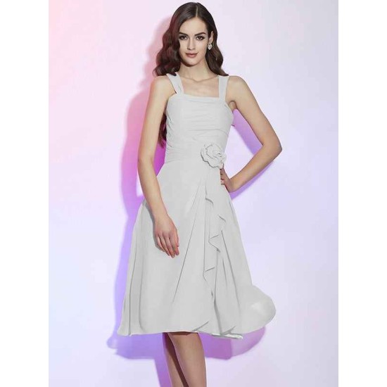 Charming Straps Sleeveless Pleats Applique Short Chiffon Bridesmaid Dresses