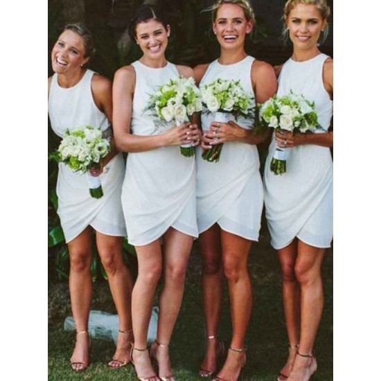 Charming Sleeveless Chiffon Scoop Short/Mini Bridesmaid Dresses