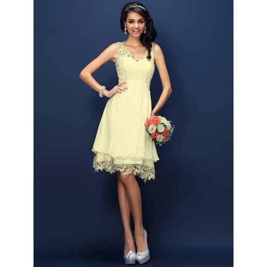 V-Neck Elegant Lace Sleeveless Short Bridesmaid Dresses