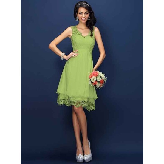 V-Neck Elegant Lace Sleeveless Short Bridesmaid Dresses