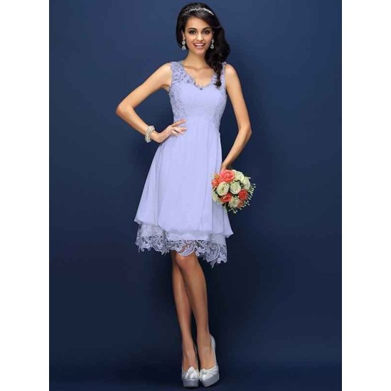 V-Neck Elegant Lace Sleeveless Short Bridesmaid Dresses
