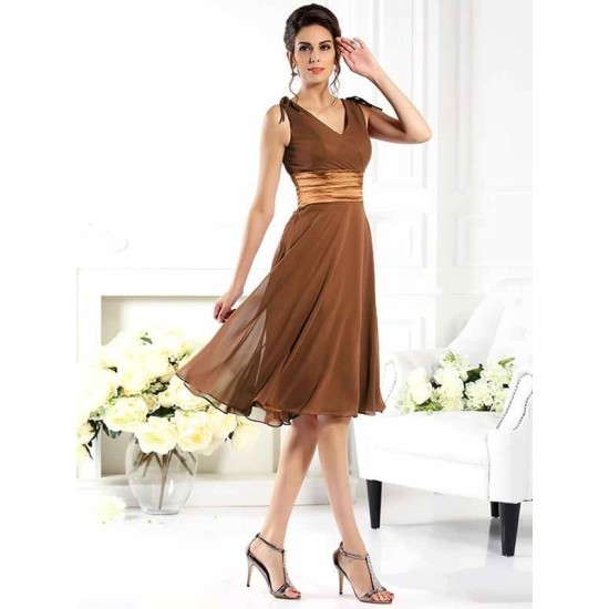 V-Neck Elegant Sleeveless Short Chiffon Bridesmaid Dresses