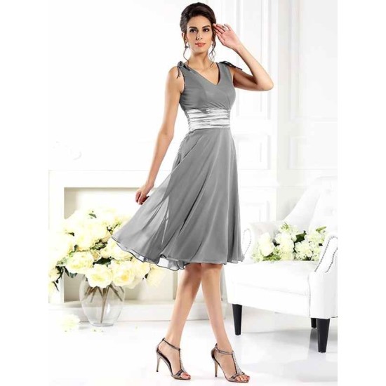 V-Neck Elegant Sleeveless Short Chiffon Bridesmaid Dresses