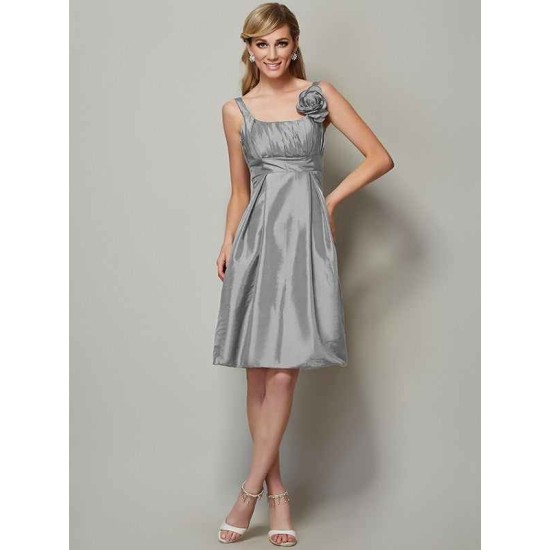 Charming Straps Sleeveless Pleats Short Taffeta Bridesmaid Dresses