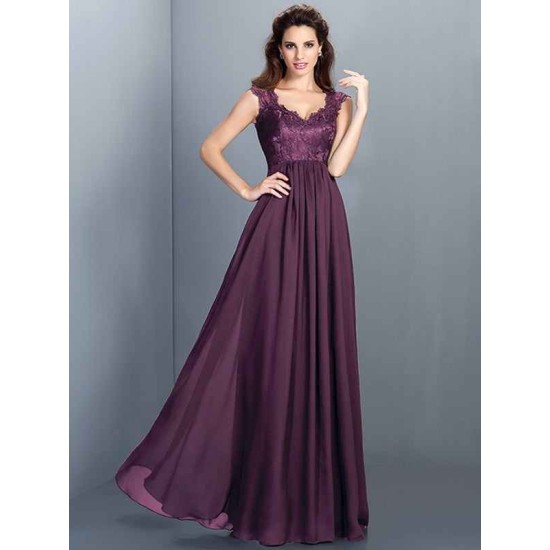 Chic Lace Sleeveless Long Chiffon Bridesmaid Dresses