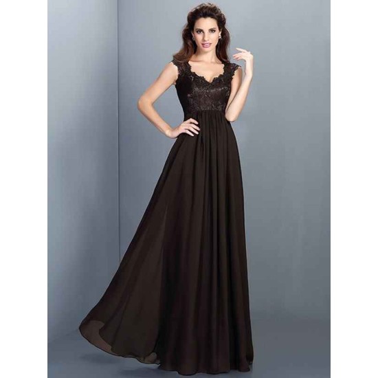 Chic Lace Sleeveless Long Chiffon Bridesmaid Dresses