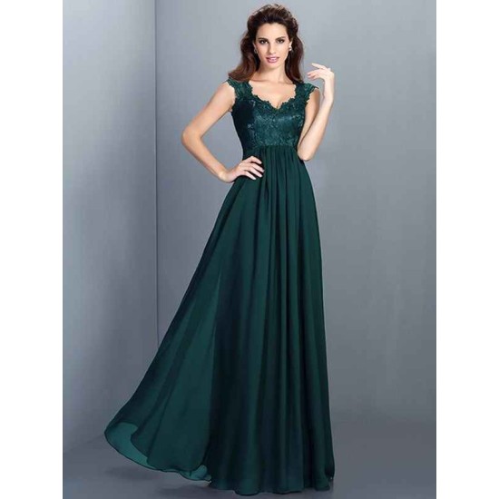 Chic Lace Sleeveless Long Chiffon Bridesmaid Dresses