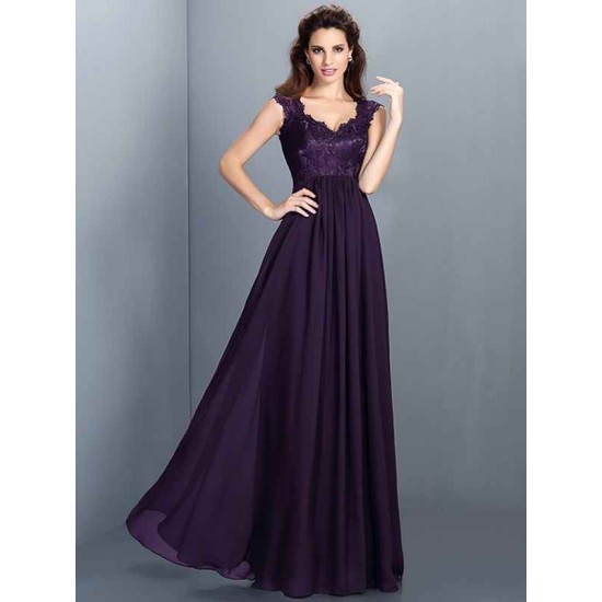 Chic Lace Sleeveless Long Chiffon Bridesmaid Dresses