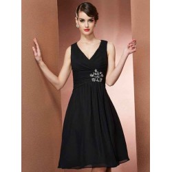 Charming Straps Sleeveless Short Chiffon Bridesmaid Dresses