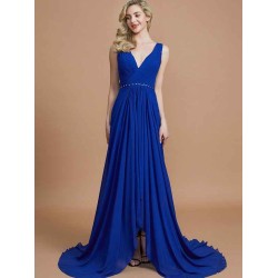 Charming Sleeveless V-neck Chiffon Bridesmaid Dresses