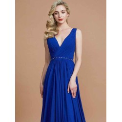 Charming Sleeveless V-neck Chiffon Bridesmaid Dresses