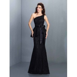 Mermaid Gorgeous One Shoulder Lace Sleeveless Long Lace Bridesmaid Dresses