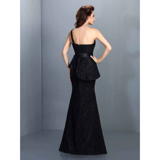 Mermaid Gorgeous One Shoulder Lace Sleeveless Long Lace Bridesmaid Dresses