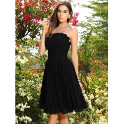 Charming Strapless Pleats Sleeveless Short Chiffon Bridesmaid Dresses