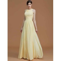 Charming Halter Sleeveless Ruched Chiffon Bridesmaid Dresses