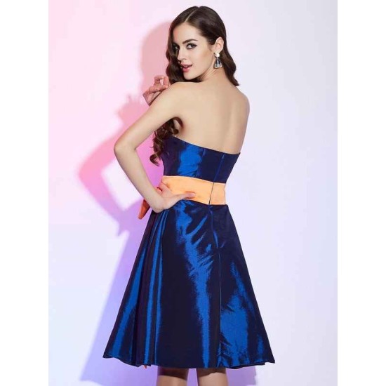 Charming Strapless Sleeveless Sash/Ribbon/Belt Short Taffeta Bridesmaid Dresses