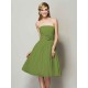 Charming Strapless Sleeveless Hand-Made Flower Short Chiffon Bridesmaid Dresses