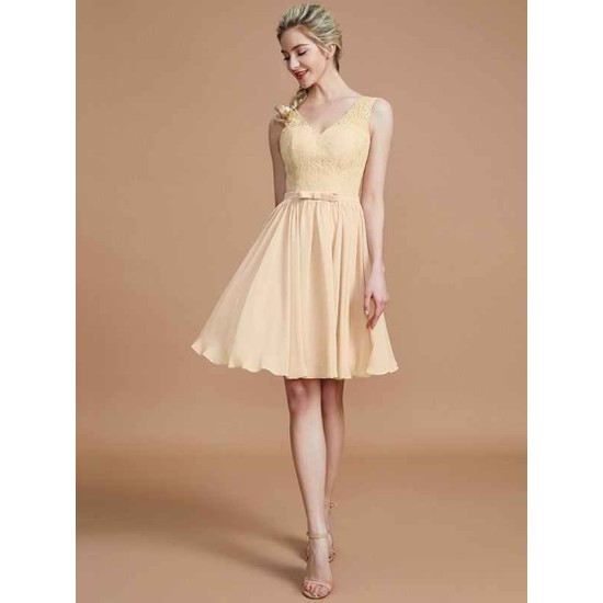 V-Neck Elegant Sleeveless Lace Short/Mini Chiffon Bridesmaid Dresses