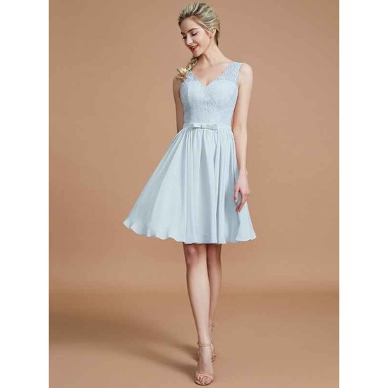 V-Neck Elegant Sleeveless Lace Short/Mini Chiffon Bridesmaid Dresses