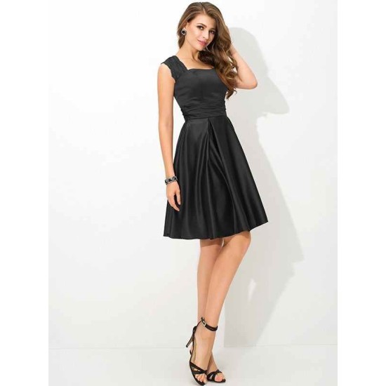 Charming Straps Pleats Sleeveless Short Satin Bridesmaid Dresses