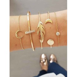 Pretty Alloy With Rhinestone/Leaf Bracelets(5 Pieces)