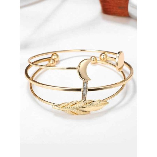 Pretty Alloy With Rhinestone/Leaf Bracelets(5 Pieces)