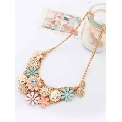 Korean version Sweet Fresh Flowers Metallic Hot Sale Necklace