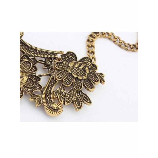 Occident Exotic Metallic flower pattern Hot Sale Necklace